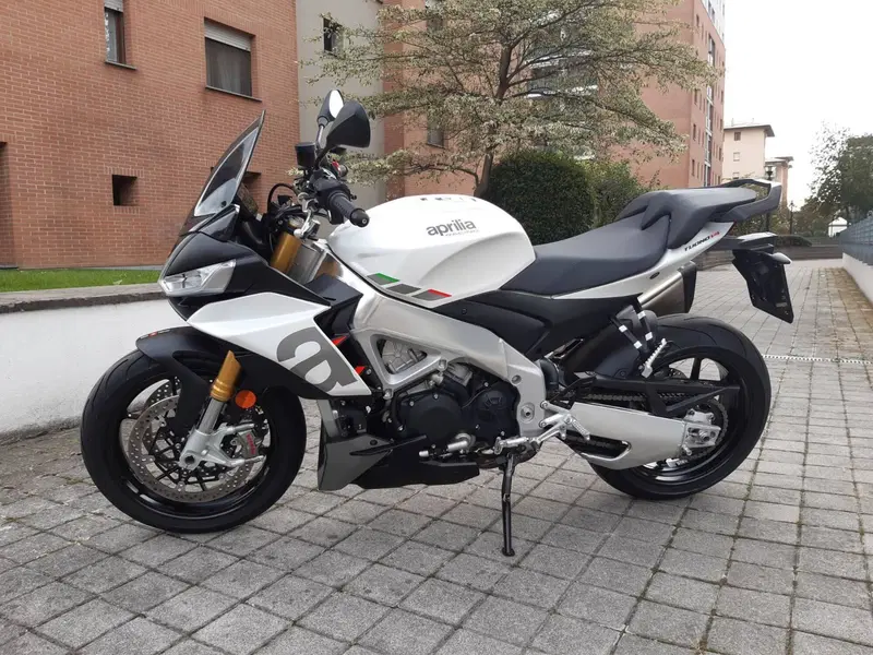 Aprilia Tuono V4 (2021 - 24) (3)