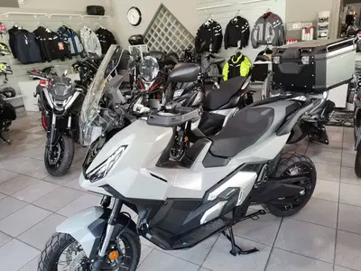 Honda X-ADV 750 (2025 - 26) nuova