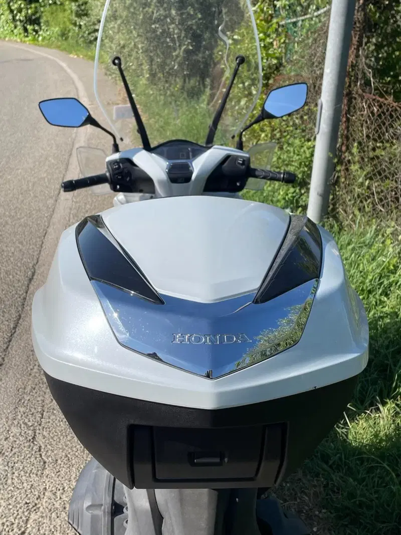 Honda SH 150i (2020 - 23) (2)