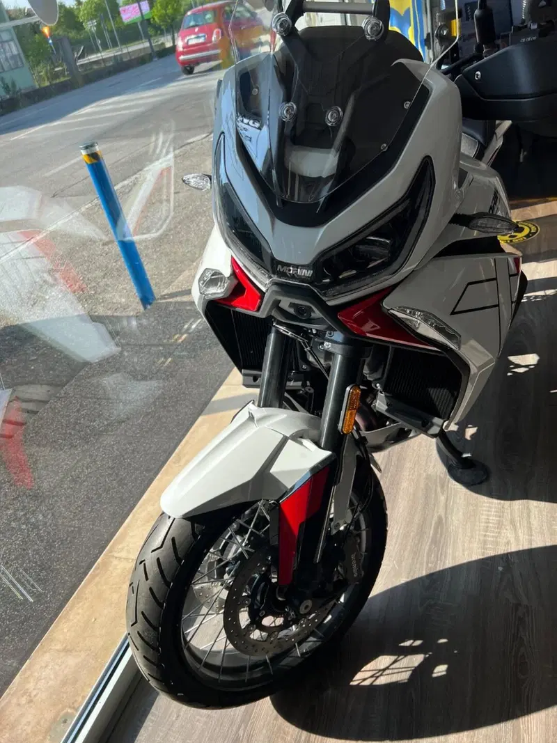 Moto Morini X-Cape 1200 (2026) (2)