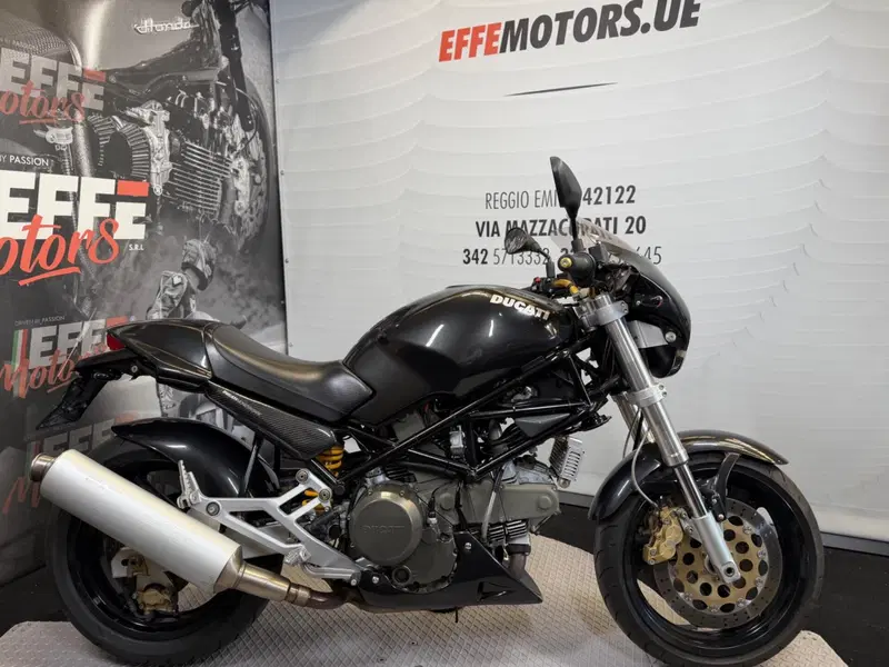 Ducati Monster 750 Dark (1999 - 02)