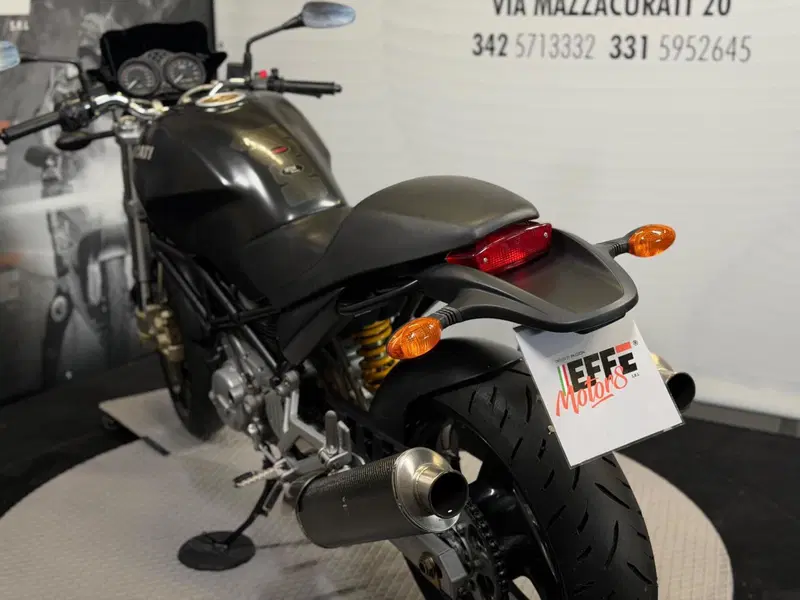 Ducati Monster 620 I.E. Dark (2002) (11)