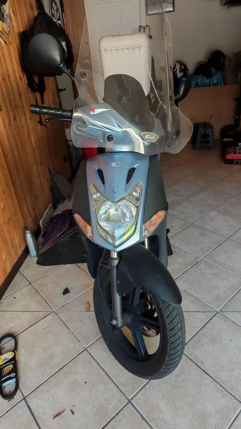 Kymco Agility 150 R16 (2)