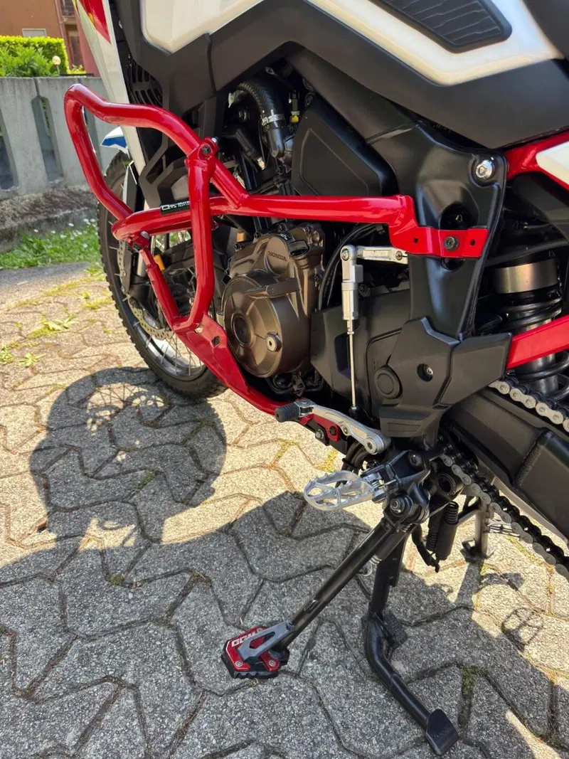 Honda Africa Twin CRF 1100L ES (2024 - 26) (6)