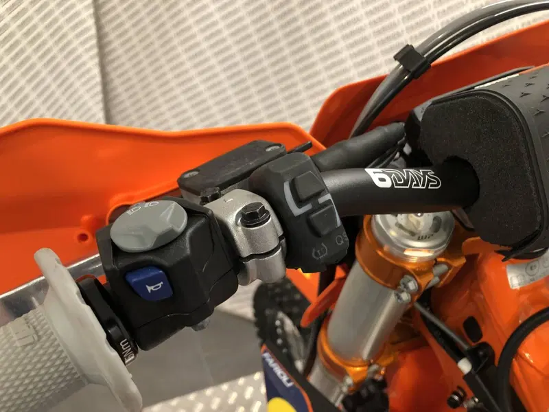 KTM 350 EXC-F Six Days (2025) (4)
