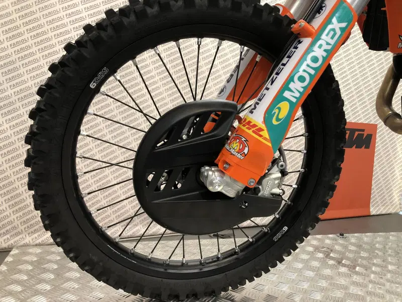 KTM 350 EXC-F Six Days (2025) (5)