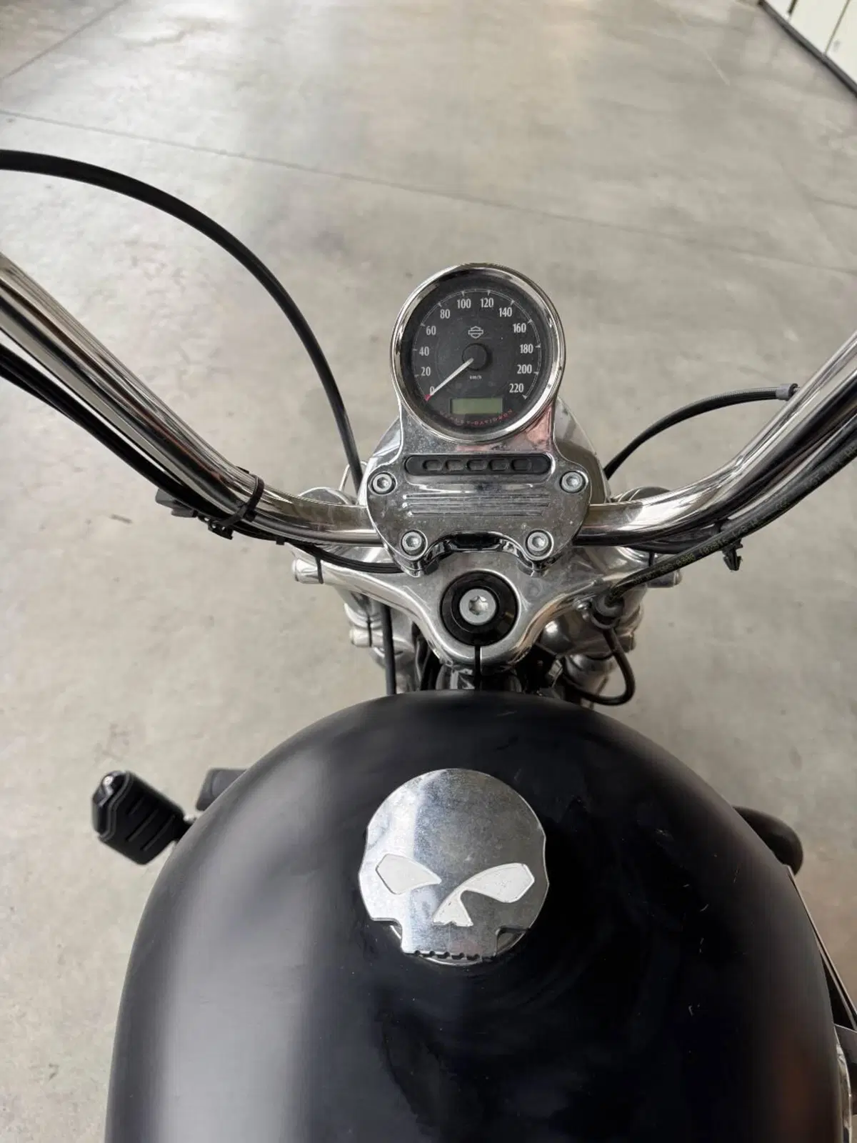 Harley-Davidson 1200 Custom CB (2013 - 17) - XL 1200CB (6)