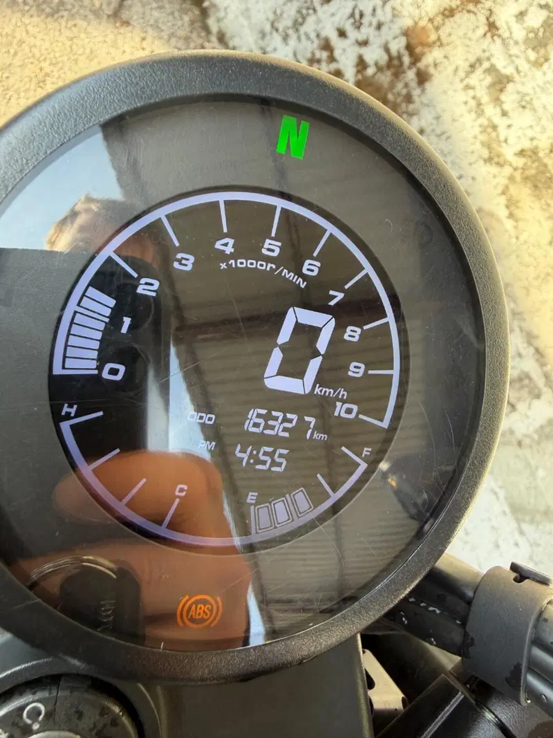 Brixton Motorcycles Crossfire 500 X (2020) (3)