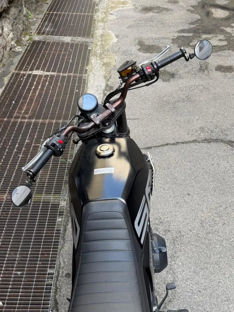 Brixton Motorcycles Crossfire 500 X (2020) (5)
