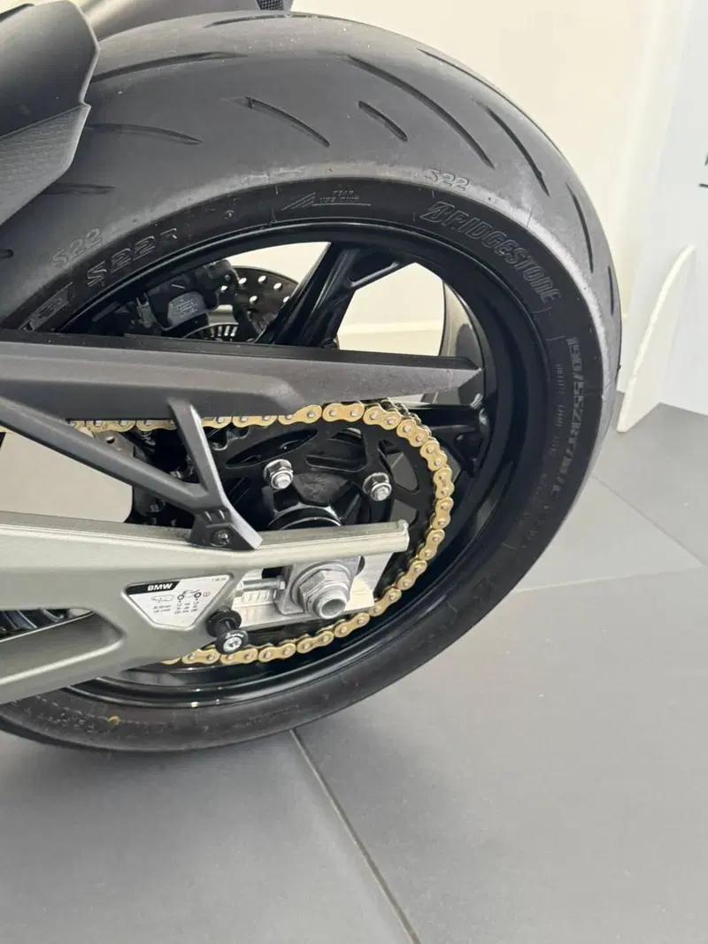 Bmw S 1000 RR (2025 - 26) (11)