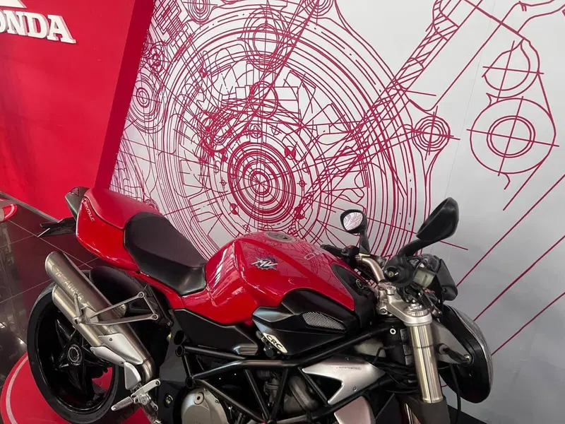 MV Agusta Brutale 910 R (2006 - 11) (4)