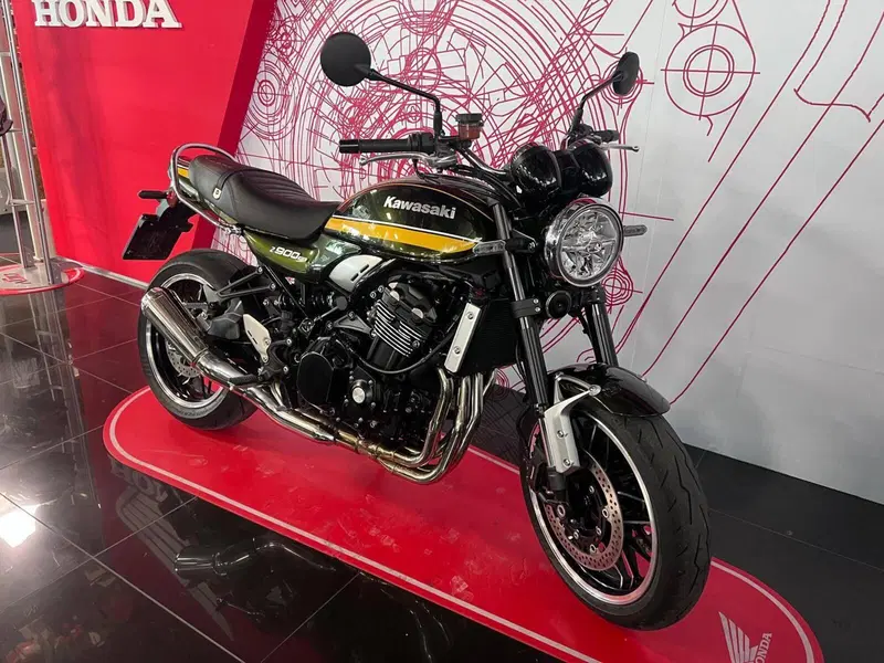 Kawasaki Z 900 RS (2018 - 20) (2)