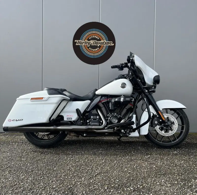 Harley-Davidson 117 Street Glide (2021) - FLHXSE