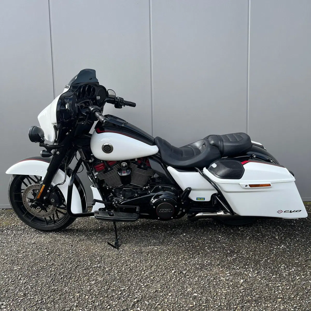 Harley-Davidson 117 Street Glide (2021) - FLHXSE (21)