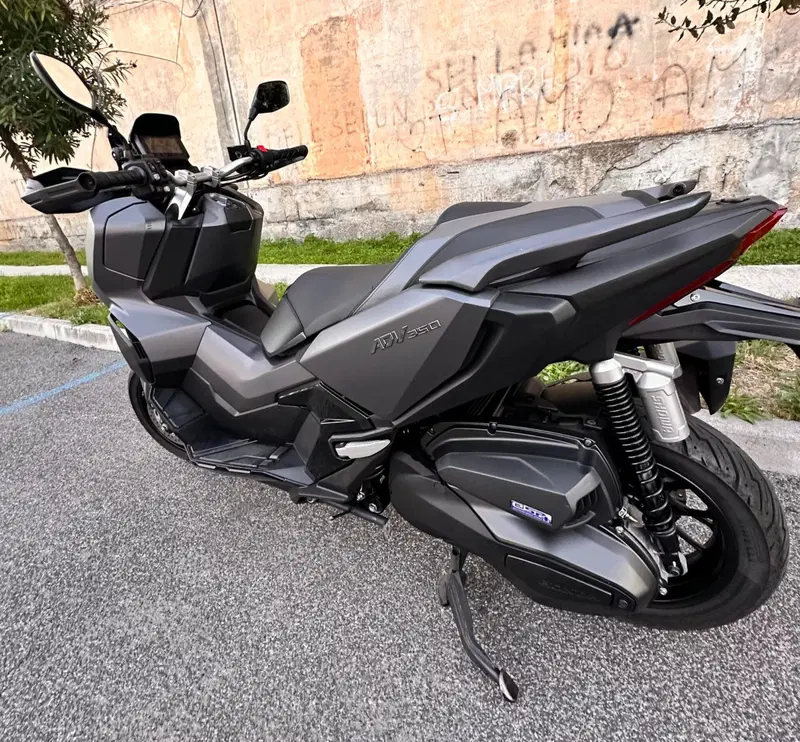 Honda ADV 350 (2022 - 24) (2)