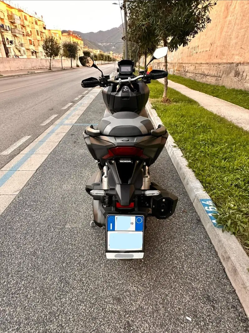 Honda ADV 350 (2022 - 24) (5)