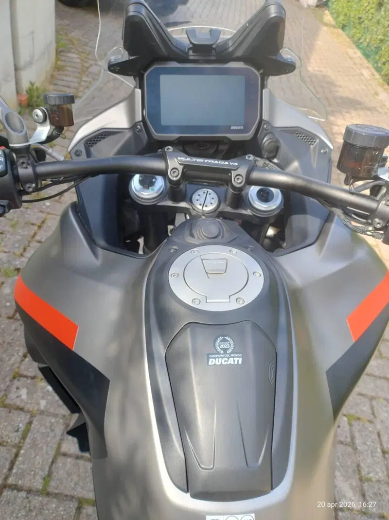 Ducati Multistrada V4 S Grand Tour (2024) (6)
