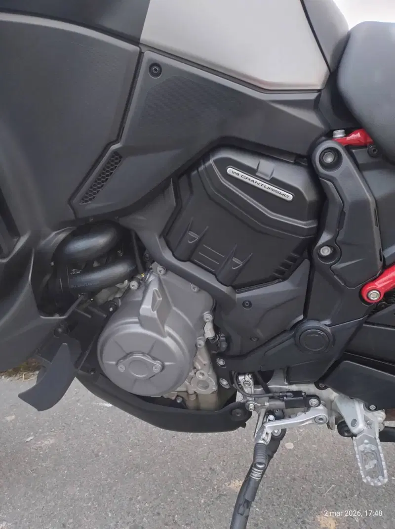 Ducati Multistrada V4 S Grand Tour (2024) (17)