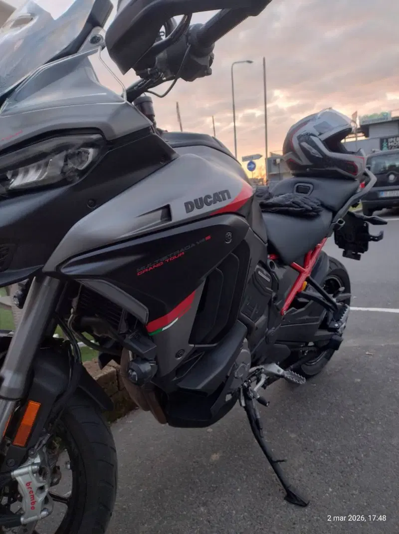 Ducati Multistrada V4 S Grand Tour (2024) (19)