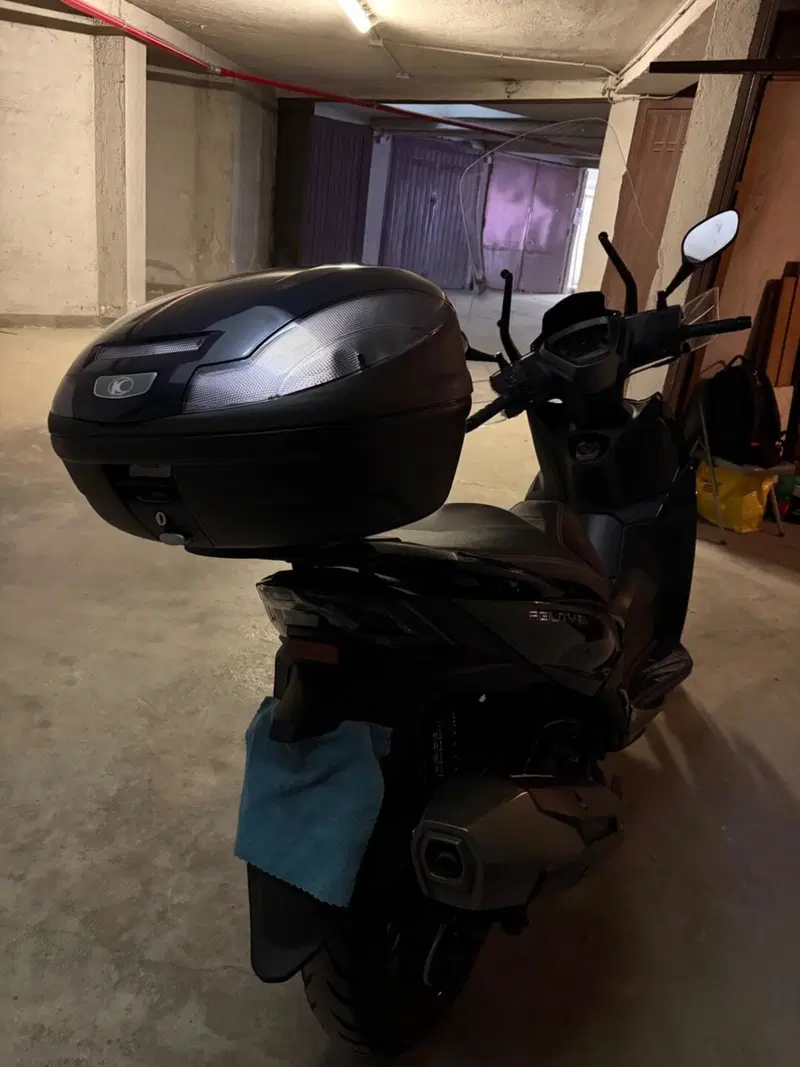 Kymco Agility 300i R16 ABS (2020) (4)