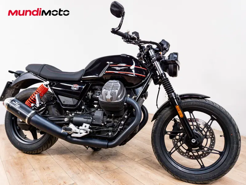 Moto Guzzi V7 850 Stone Special Abs (2021) (2)