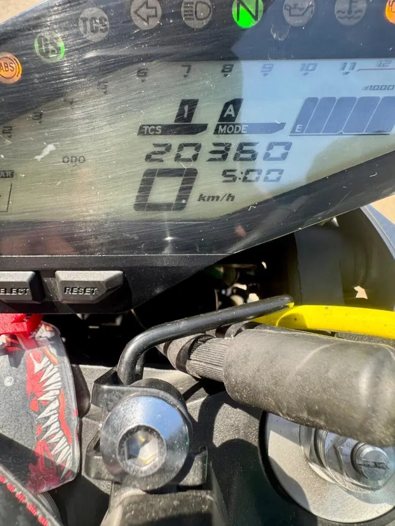 Yamaha MT-09 (2017 - 20) (8)
