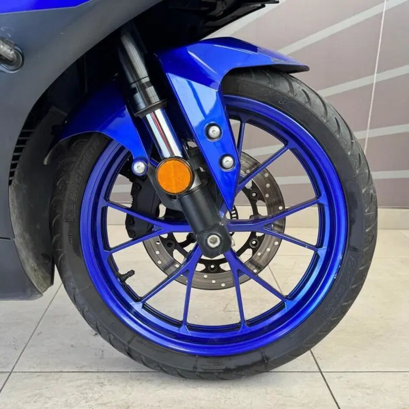 Yamaha YZF R125 (2023 - 26) (4)