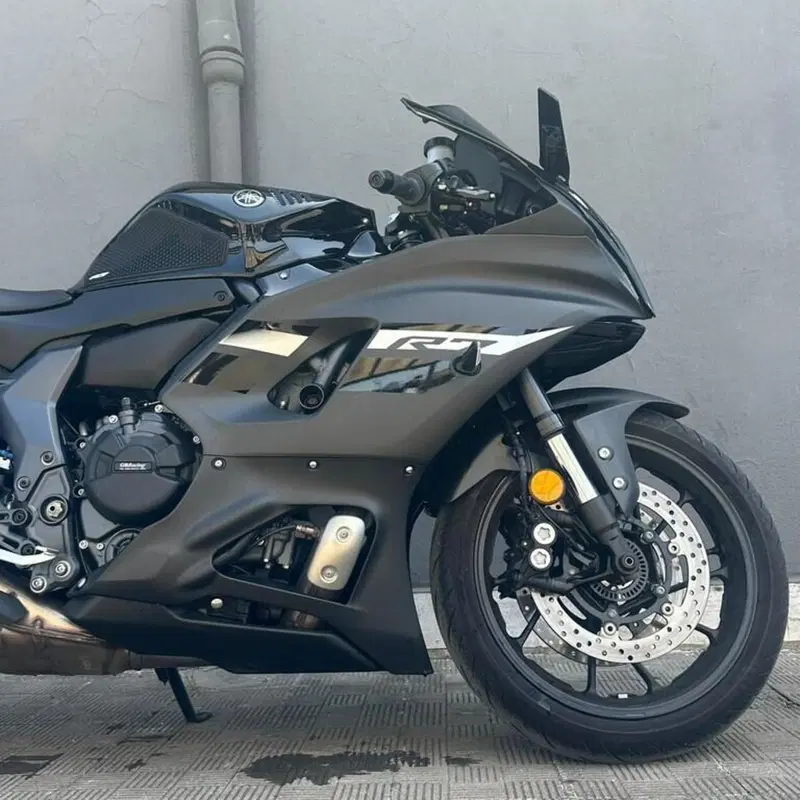 Yamaha YZF R7 (2021 - 25) (3)