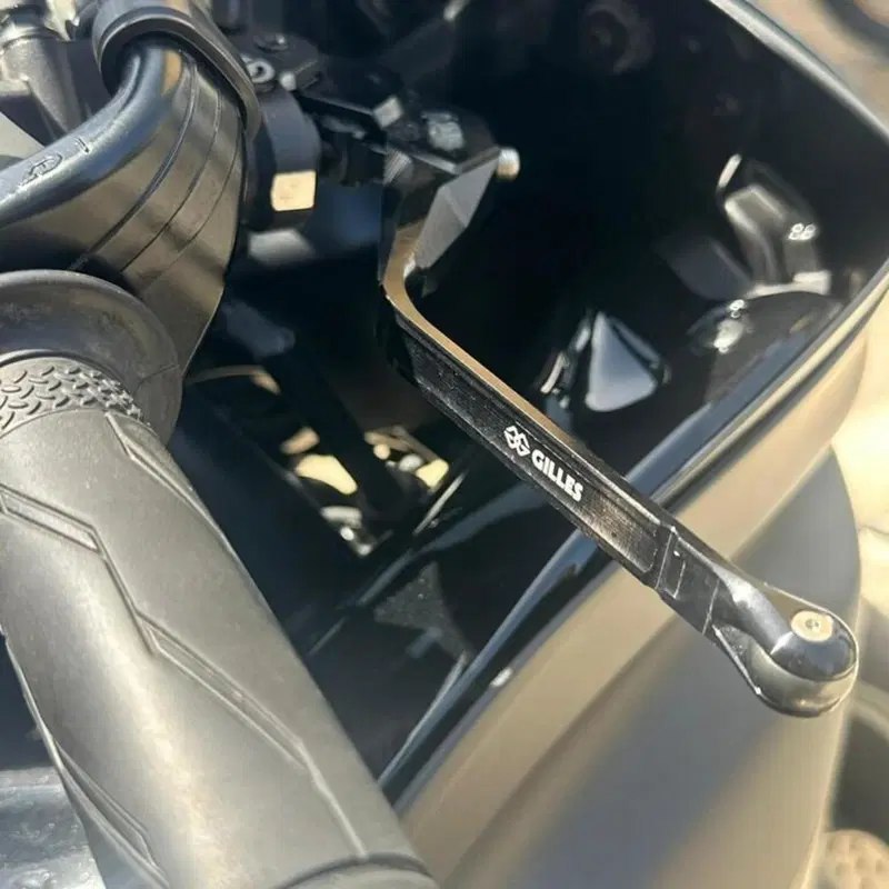 Yamaha YZF R7 (2021 - 25) (6)