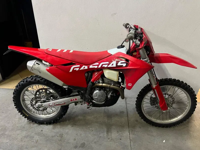 GASGAS EC 350 F (2025) (2)