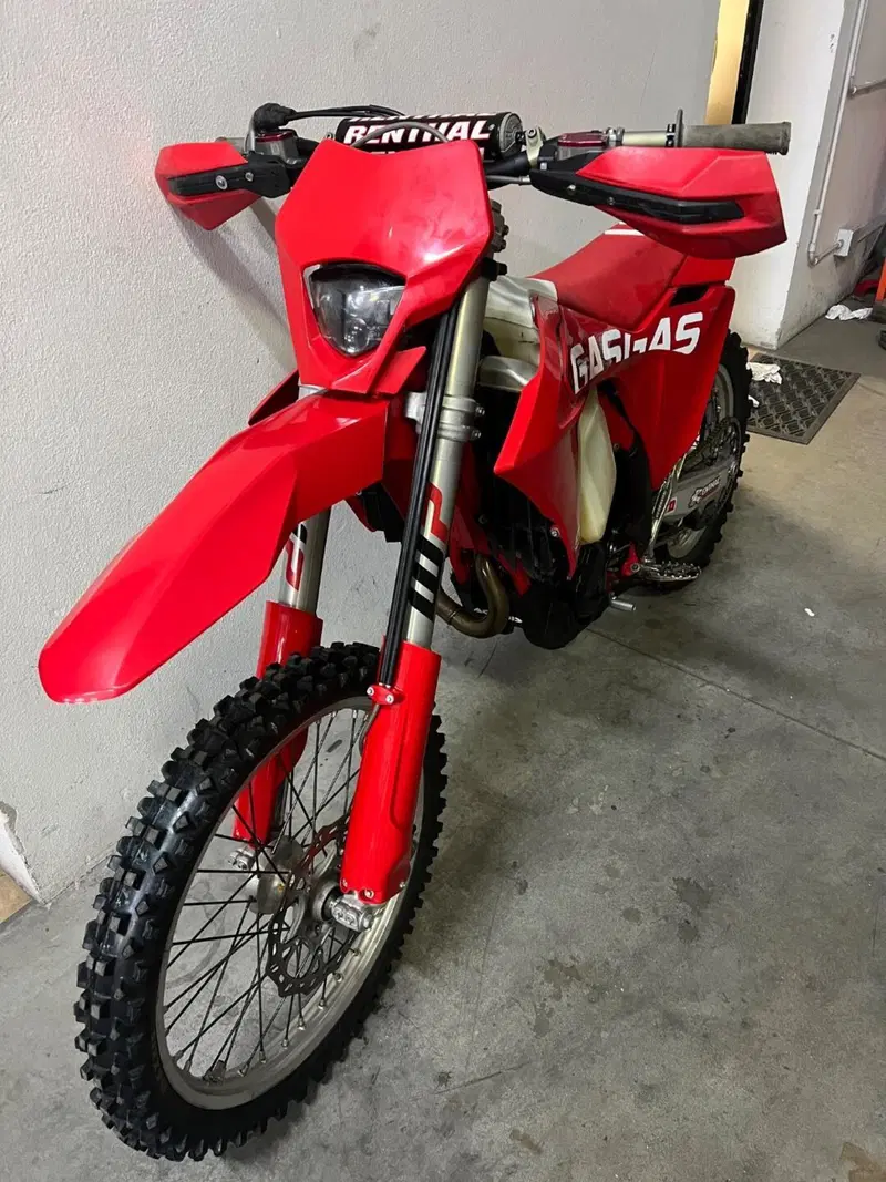 GASGAS EC 350 F (2025) (3)