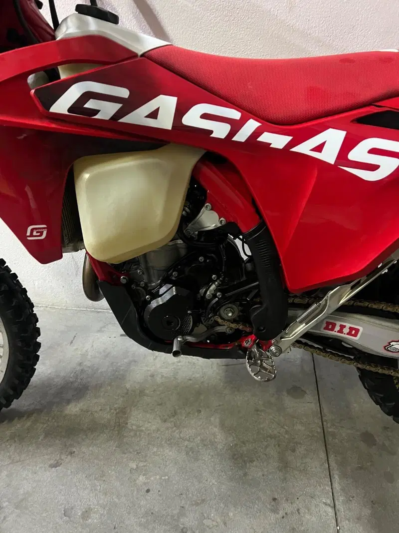 GASGAS EC 350 F (2025) (4)