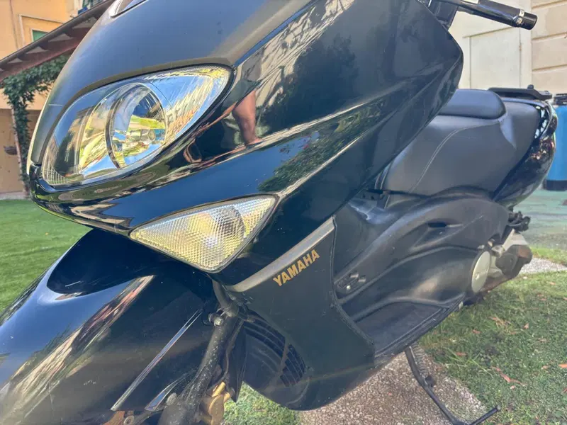 Yamaha T-Max 500 (2004 - 07) (3)