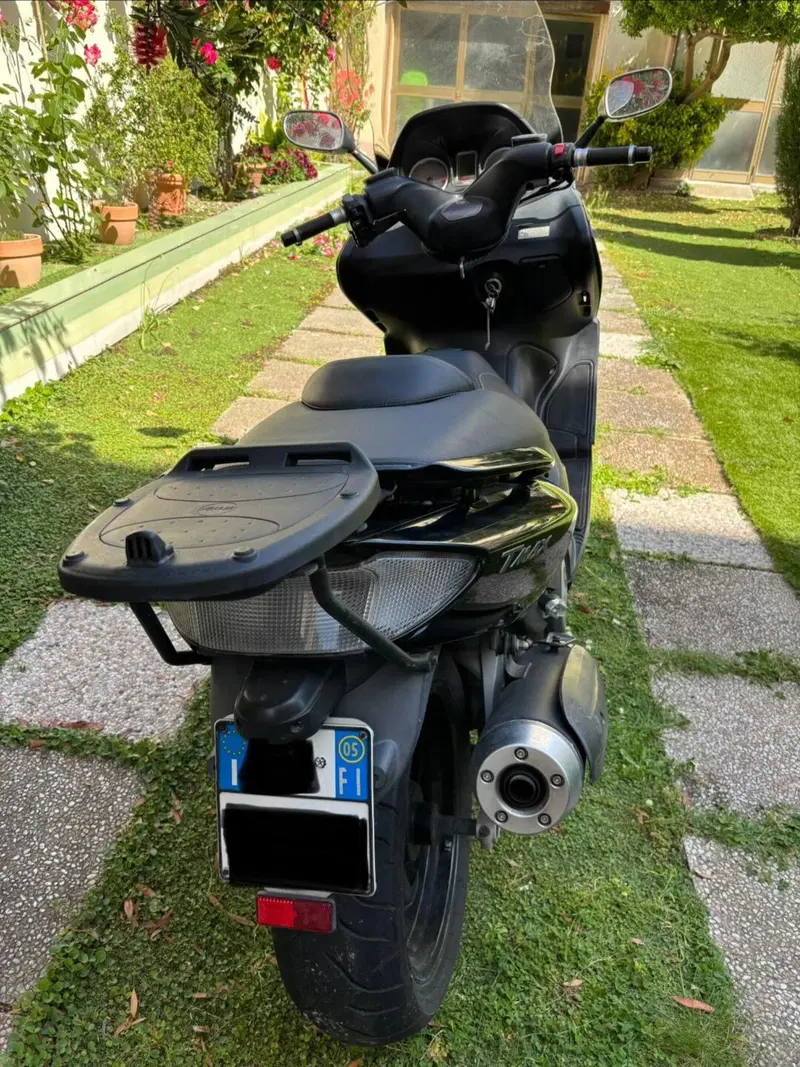 Yamaha T-Max 500 (2004 - 07) (5)