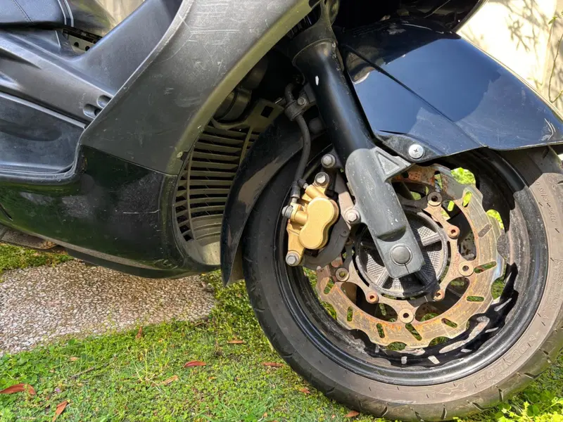 Yamaha T-Max 500 (2004 - 07) (6)