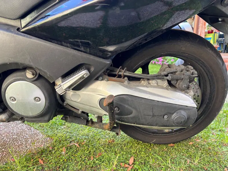 Yamaha T-Max 500 (2004 - 07) (7)