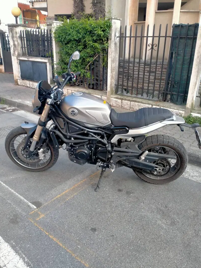 Benelli Leoncino 800 Trail (2022 - 26) (3)