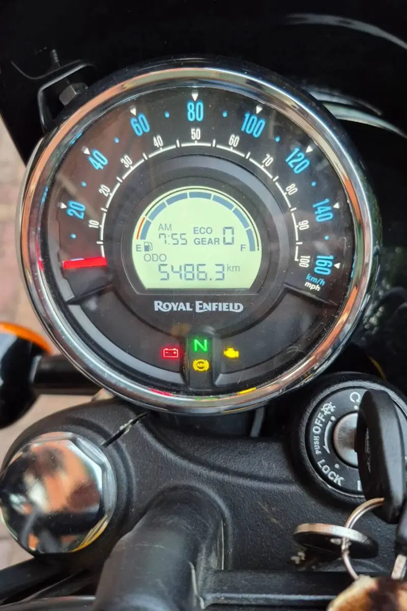 Royal Enfield Meteor 350 (2021 - 26) (12)