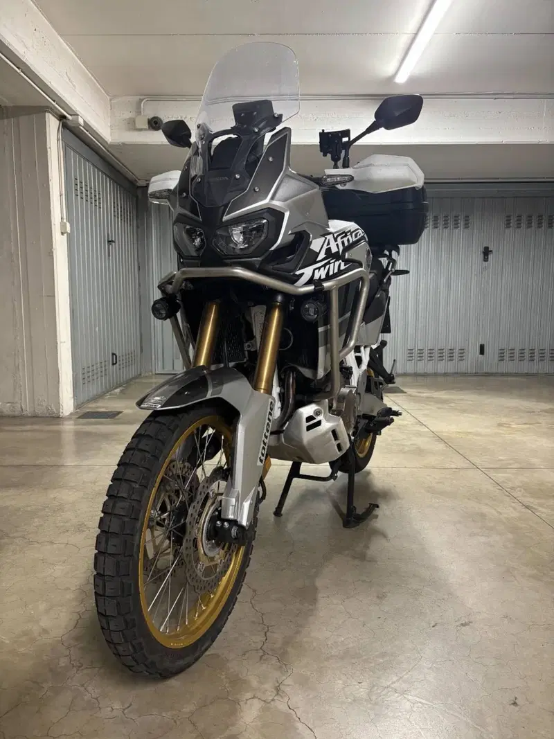 Honda Africa Twin CRF 1000L Adventure Sports DCT (2018 - 19) (2)