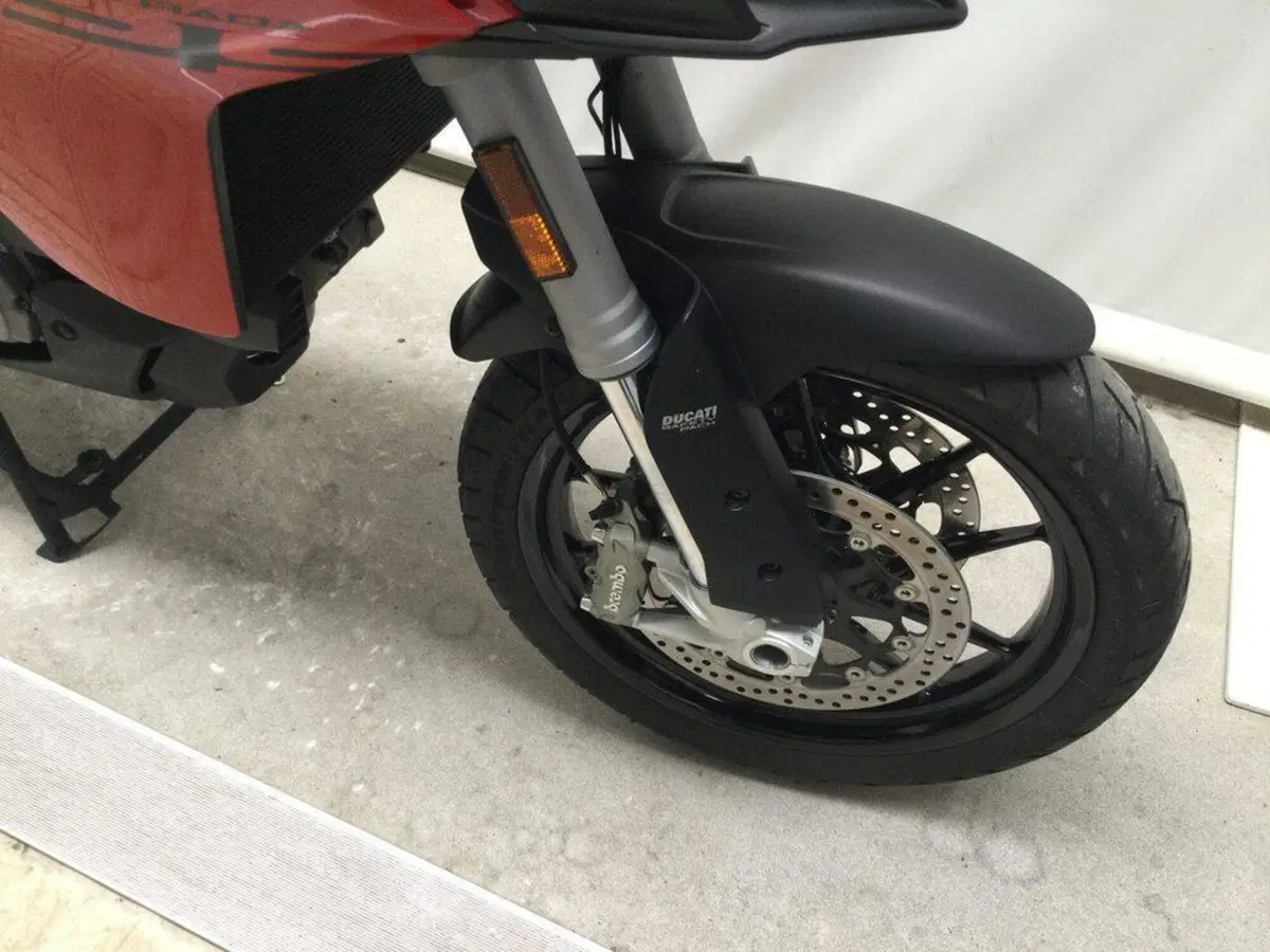 Ducati Multistrada V2 S (2022 - 24) (4)