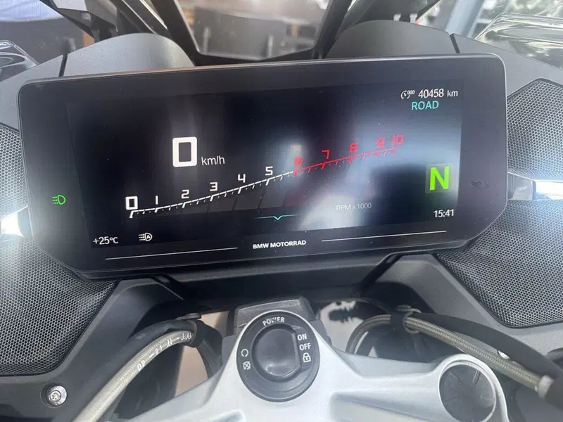 Bmw R 1250 RT (2021 - 25) (9)