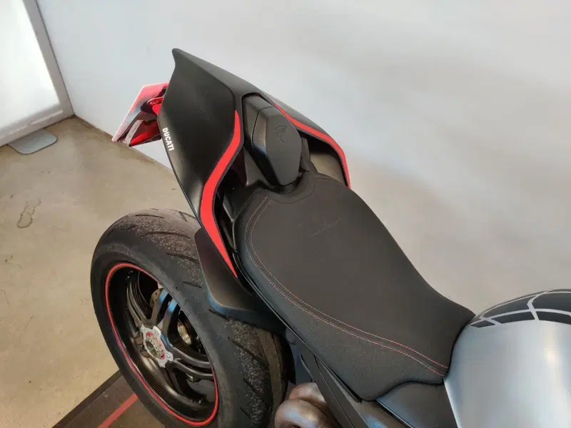 Ducati Streetfighter V4 SP2 (2023 - 24) (8)