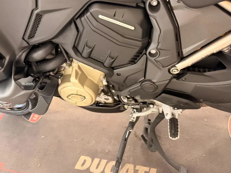 Ducati Multistrada V4 RS (2024 - 25) (9)