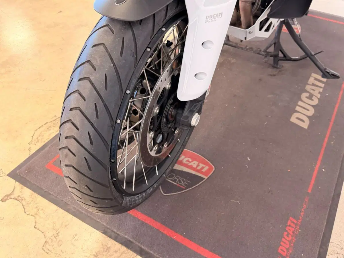Ducati Multistrada V4 S (2021 - 24) (3)