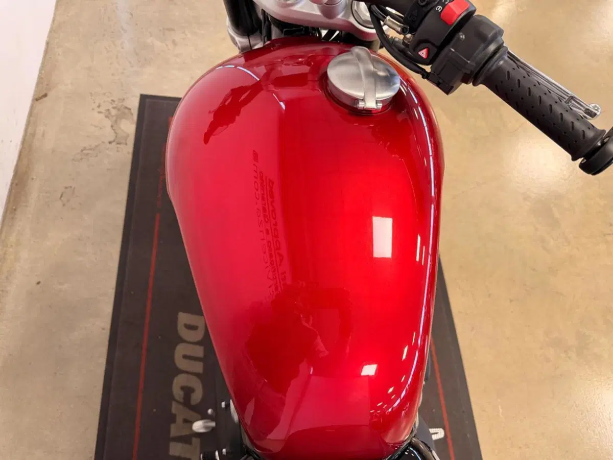 Triumph Speed Twin 1200 (2021 - 24) (11)