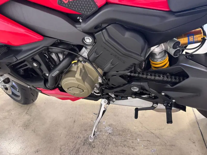 Ducati Streetfighter V4 1100 S (2021 - 22) (9)
