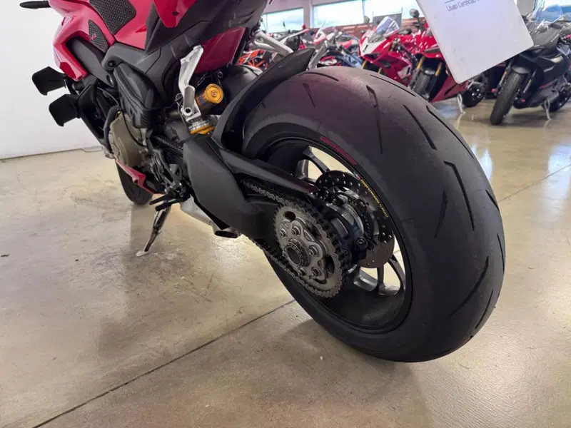 Ducati Streetfighter V4 1100 S (2021 - 22) (8)