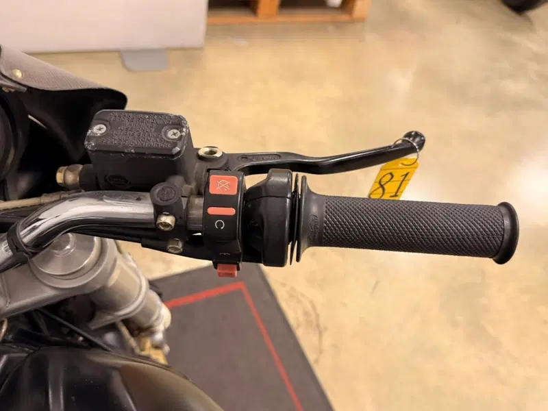Ducati Monster 750 (1996 - 02) (12)