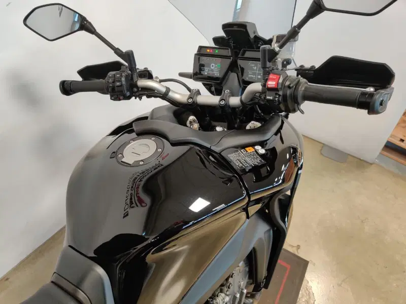 Yamaha Tracer 9 (2021 - 24) (10)