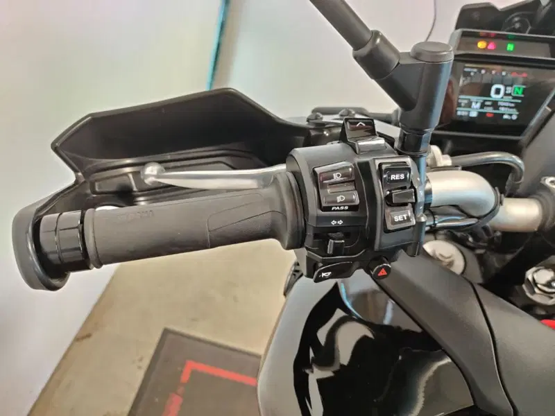 Yamaha Tracer 9 (2021 - 24) (12)